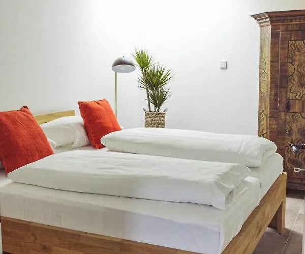 Goldberg Apartment *